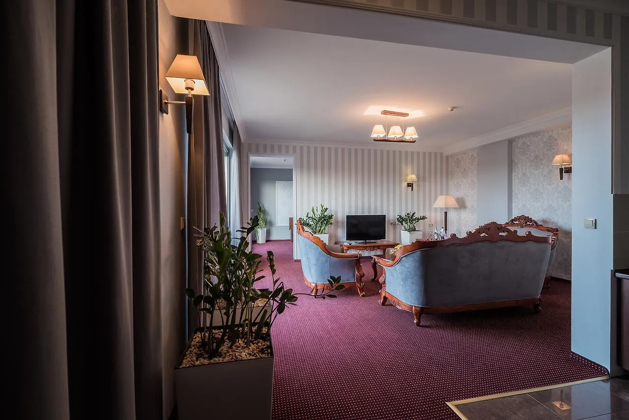 Jasek Premium Hotel Vratislav 3*,  Polsko